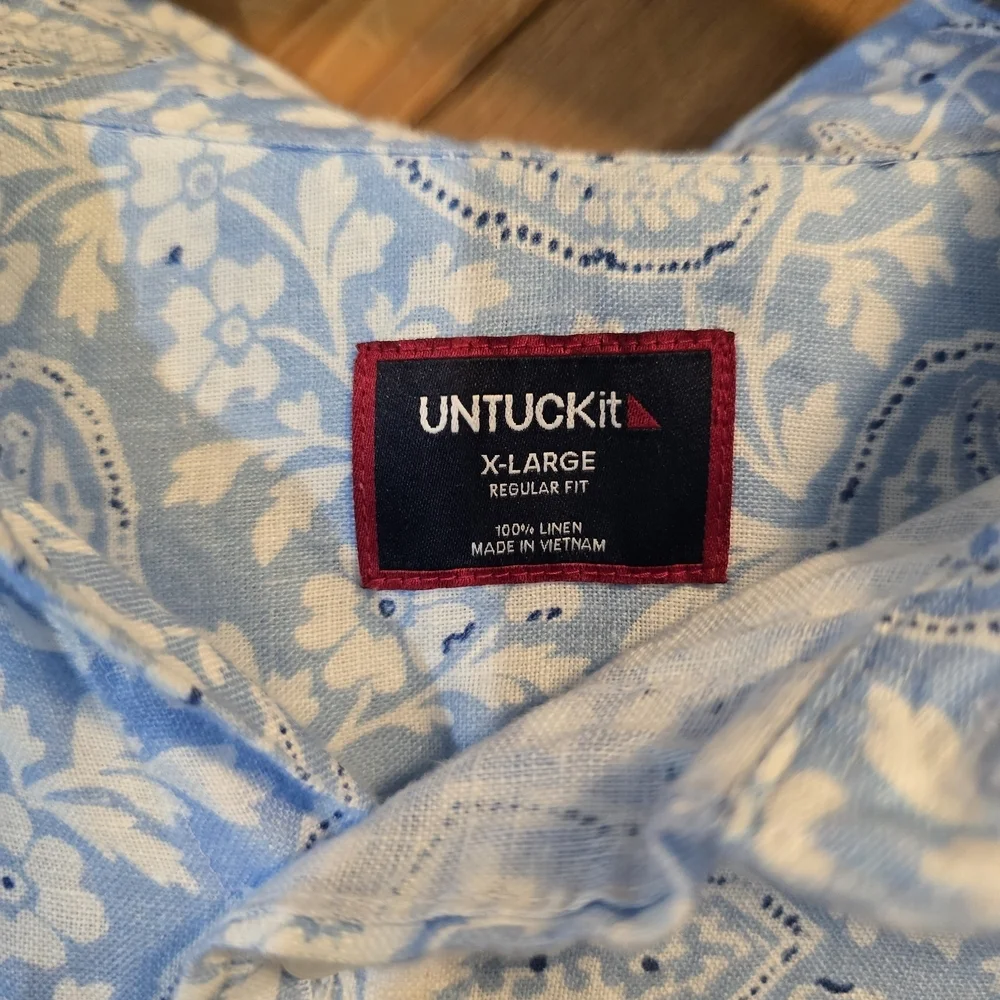 UNTUCKit Linen Light Blue Paisley Casual Shirt Sizw XL - Picture 3 of 6
